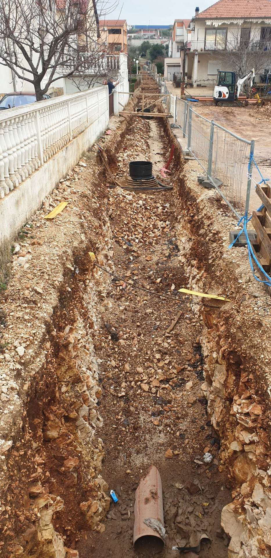 CONSTRUCTION OF AN INTEGRAL DRAINAGE SYSTEM FOR THE ZADAR AND PETRČANE AGGLOMERATION - 