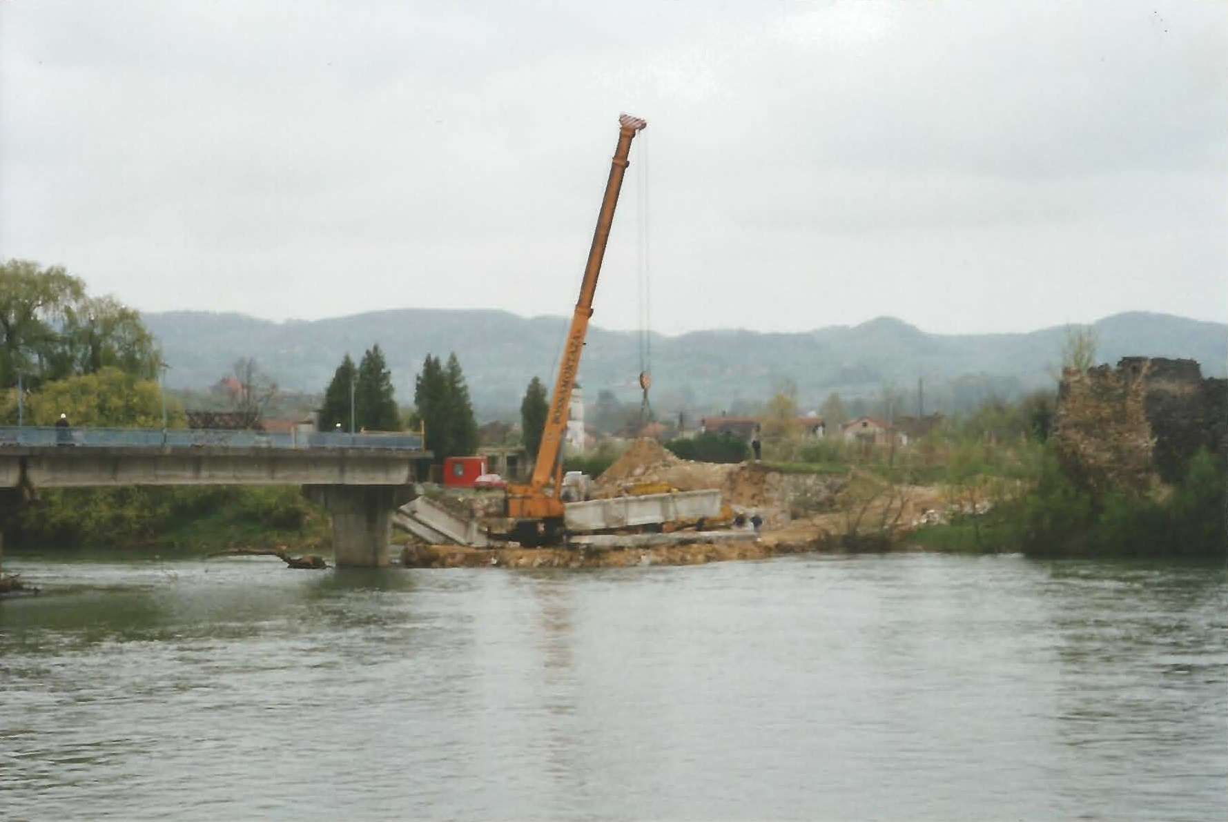 RECONSTRUCTION OF „KOSTAJNICA“ BRIDGE OVER RIVER UNA IN HRVATSKA KOSTAJNICA AND REMOVAL OF DEBRIS OF „JASENOVAC“BRIDGE - 