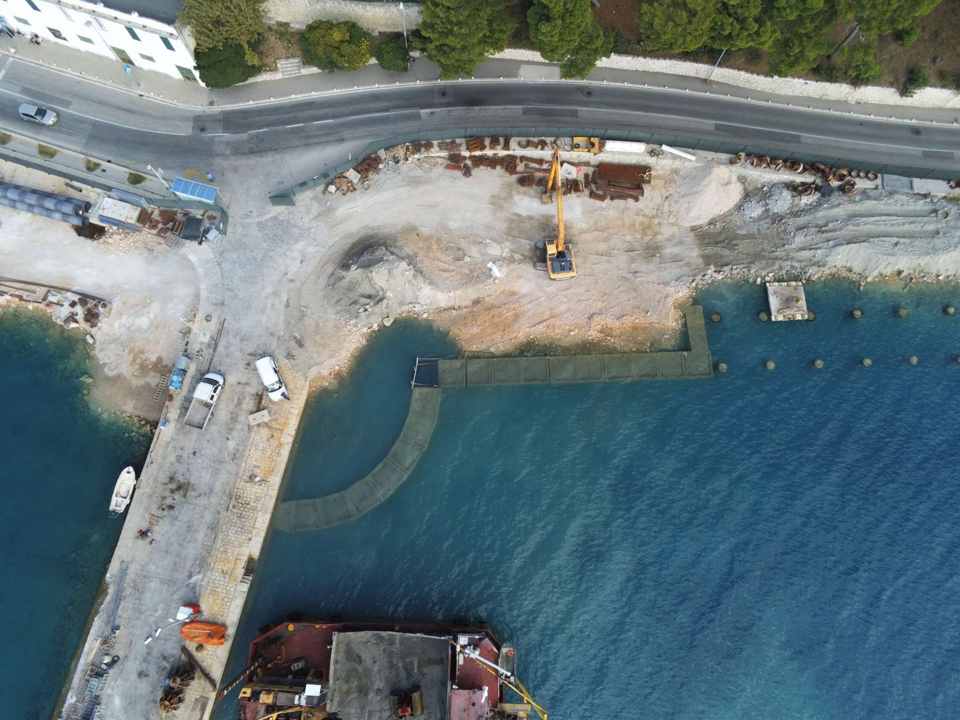 DEVELOPMENT OF THE OMIŠ PORT OPEN TO PUBLIC TRANSPORT– PHASE 2 - 