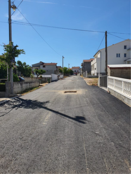 CONSTRUCTION OF SEWAGE AND STORMWATER NETWORK IN PART OF THE SINJORETOVO AREA, CITY OF ZADAR - 